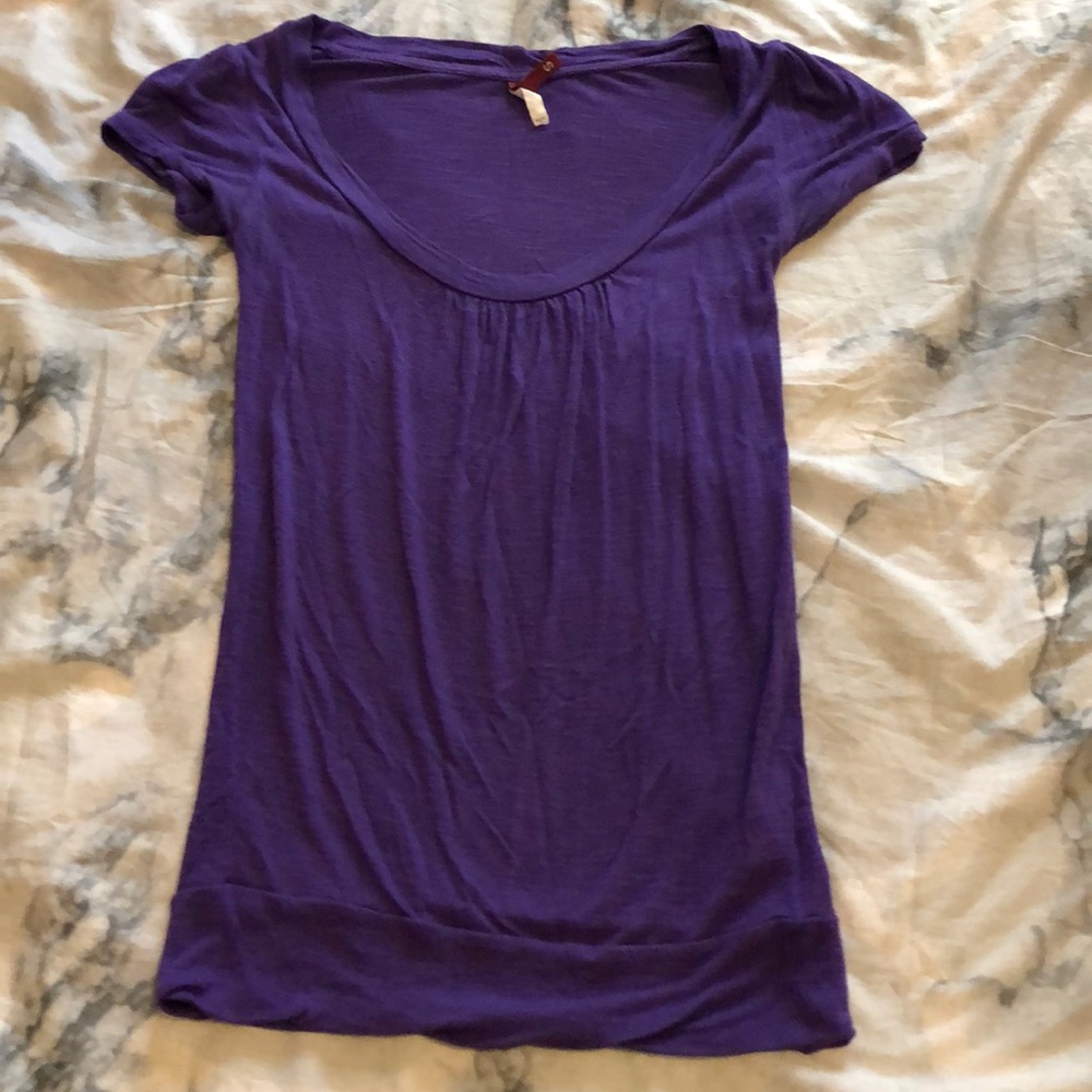 Purple shirt sleeve